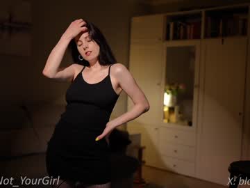 girl cam all day _blackbee_ image #7212951