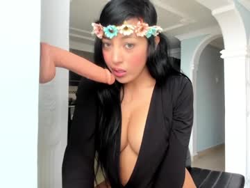 girl cam all day noemibcnz image #892266
