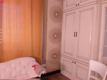 girl cam all day happiness_call image #4181865