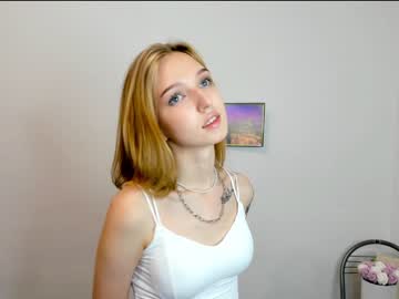 girl cam all day nobarbie image #5026592