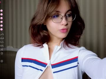girl cam all day gryffindor_girl image #8090384