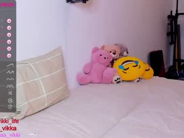 girl cam all day misss_vikki image #2565724