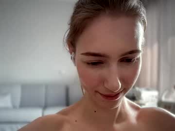girl cam all day solar_bella image #9583166