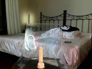 girl cam all day mazeekiin image #8579245
