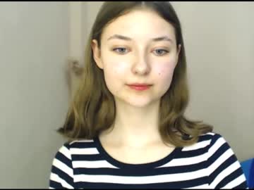 girl cam all day vivien_leight image #3861863
