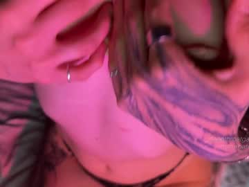 girl cam all day _deepthroatgalactica image #8839260