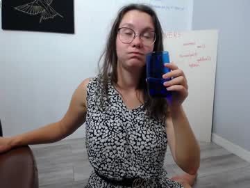 girl cam all day yourcrazyneightbor image #2268329