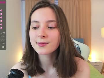 girl cam all day beckymartens image #1627957