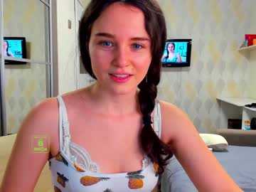girl cam all day demurelixir image #3783769