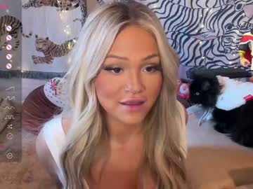 girl cam all day ari_02 image #5617814