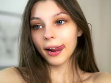 girl cam all day peek_in_my_window image #7143515