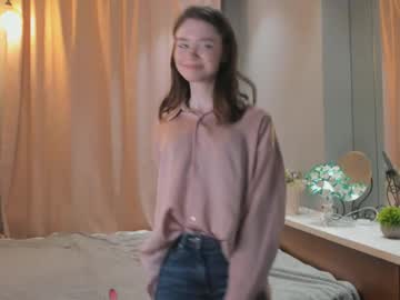 girl cam all day elenecouch image #7465614