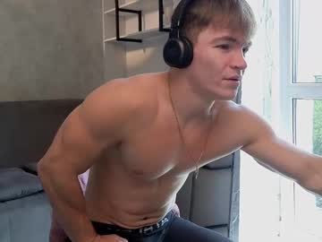 man cam all day elliot_muscle04 image #9463378