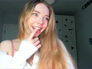 girl cam all day thisisamelia image #5456421