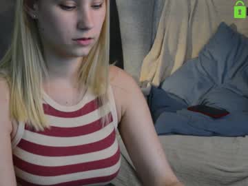 girl cam all day boooooom_ image #2251096