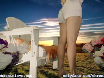 girl cam all day chroniclove image #1784499