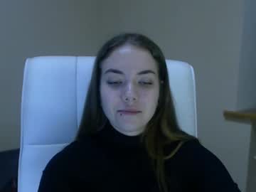 girl cam all day zoey_deuttch image #3701938
