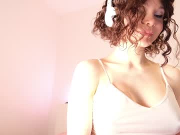 girl cam all day sae__ image #3417292