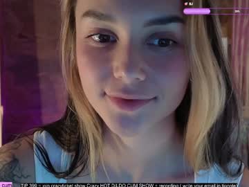 girl cam all day oooops__ image #8363769