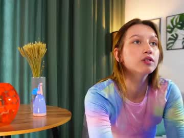 girl cam all day hiscamsnejka image #7654051