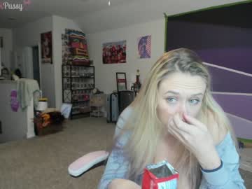 girl cam all day pr3ttyp1nkpussy image #2704975