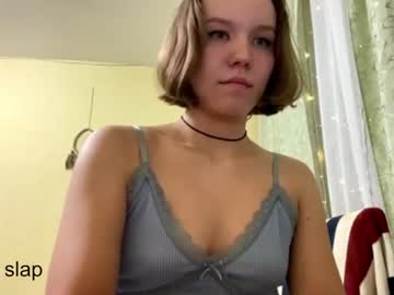 girl cam all day lonely_lina image #6153906