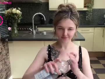 girl cam all day lucydelovely image #4005247