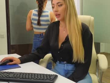 girl cam all day babesgowild image #7109331