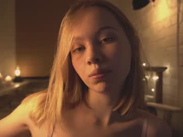 girl cam all day bibi_it_is image #2624937