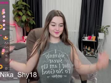 girl cam all day emmika_ image #3591345
