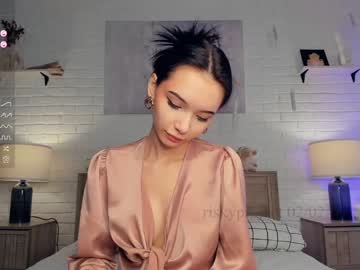 girl cam all day riskyproject image #6278080