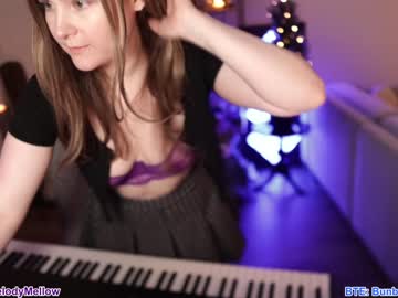 girl cam all day in_tune image #3361961