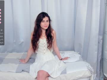 girl cam all day love_storiesa image #5406999