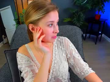 girl cam all day milablush image #4569375