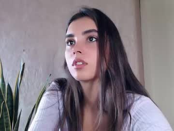 girl cam all day nika_la image #2664368