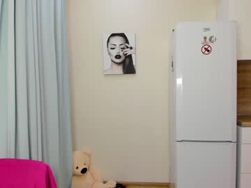 girl cam all day yana_squrel_22 image #3043109