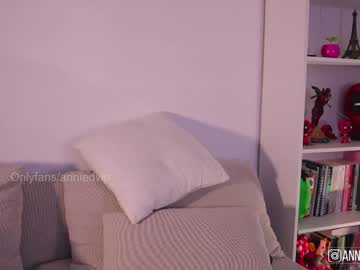 girl cam all day annie_dreams image #8105660