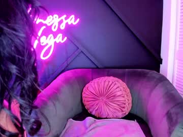 girl cam all day vanessa_vega image #3965247