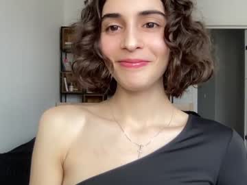 girl cam all day wonderland_stia image #5628841