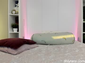 girl cam all day mis_eva image #5048374