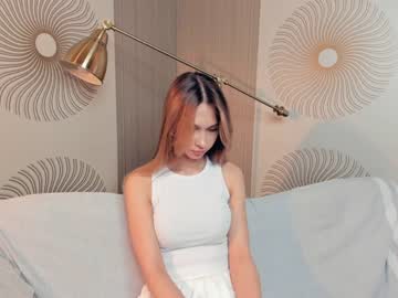 girl cam all day nectar_peach image #6864659