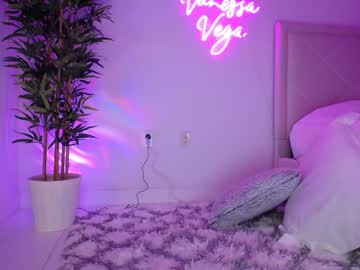 girl cam all day vanessa_vega image #1605003