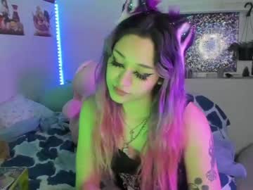girl cam all day sugarbee23 image #1276835