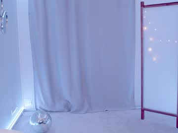 girl cam all day silent_chill image #5269100