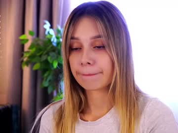 girl cam all day cinacramby image #7865895