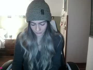 girl cam all day pixelatedprincess image #3264051