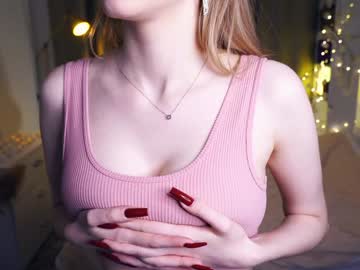 girl cam all day _1ce_ image #8544533