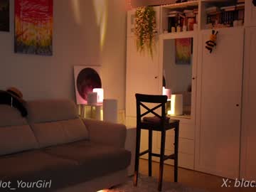 girl cam all day _blackbee_ image #6732143