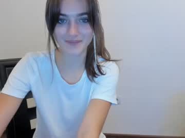 girl cam all day omiliver image #346951
