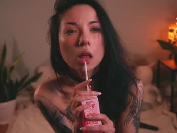 girl cam all day ambientink image #2216323